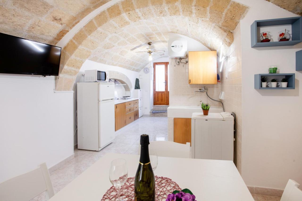 Monopoli Heartbeat - Apartment 200M From Sea Dış mekan fotoğraf