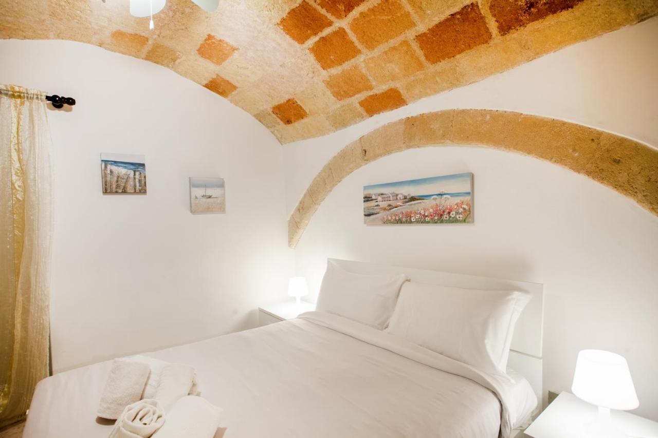 Monopoli Heartbeat - Apartment 200M From Sea Dış mekan fotoğraf